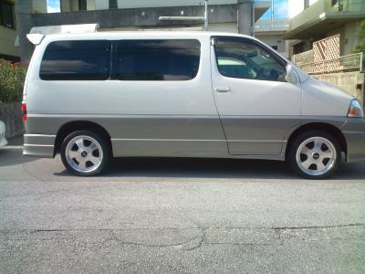 1998 Toyota Grand HiAce in Okinawa